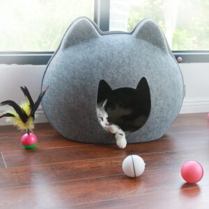 Elegant Zippered Semi-Enclosed Cat House