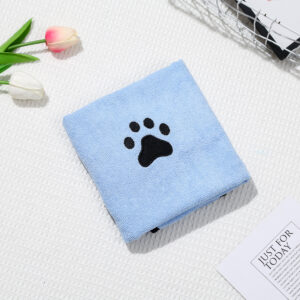 Soft & Absorbent Coral Fleece Pet Bath Towel - Image 6