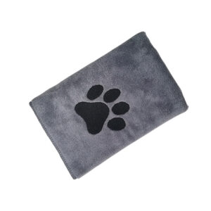 Super Absorbent Microfiber Pet Towel – Fast Drying & Soft - Image 5