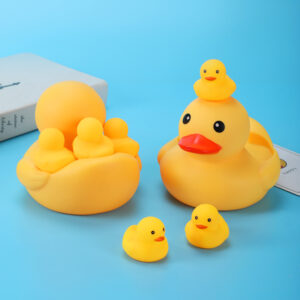 Squeaky Yellow Duck Bath Toy Set